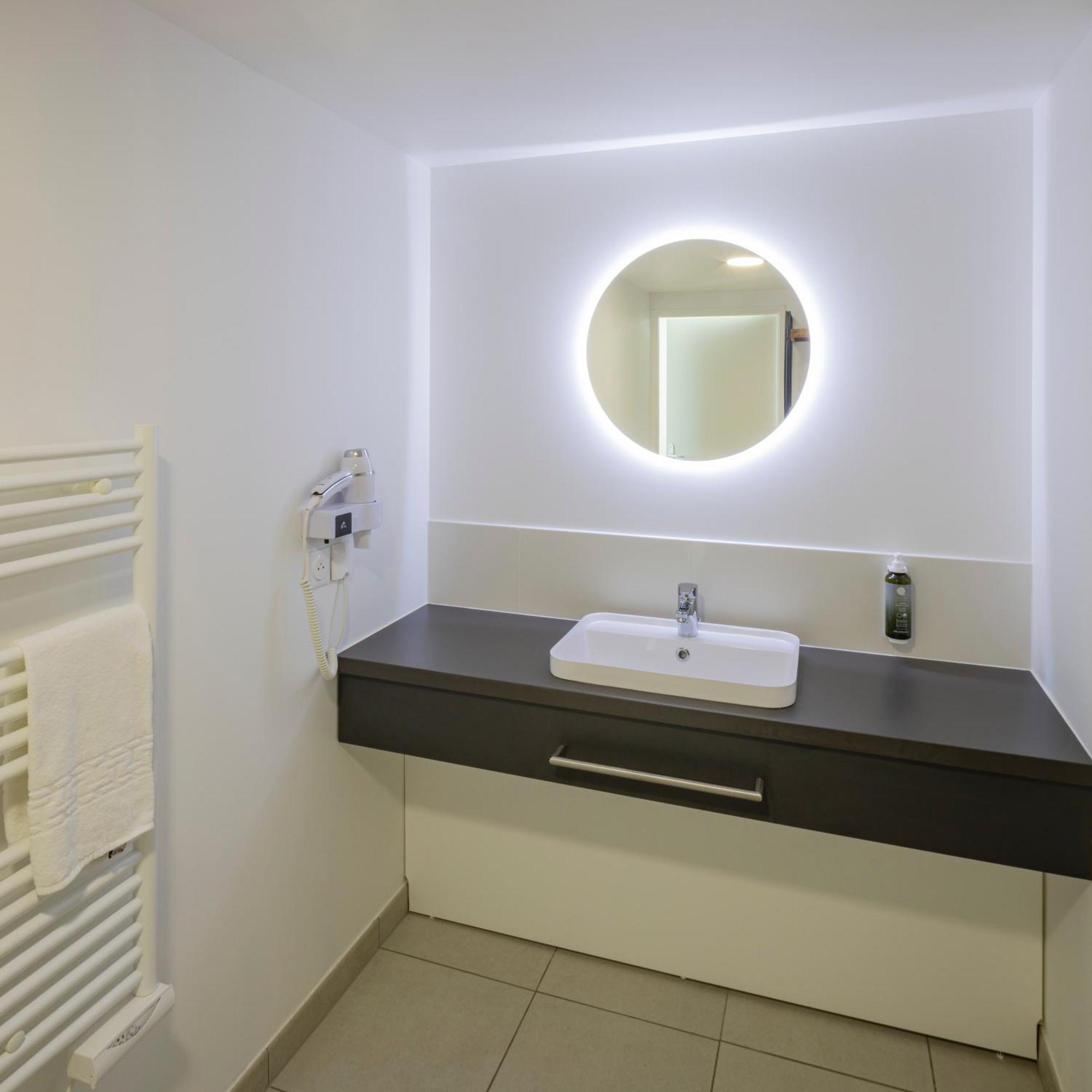 All Suites Appart Hotel لو هافر المظهر الخارجي الصورة